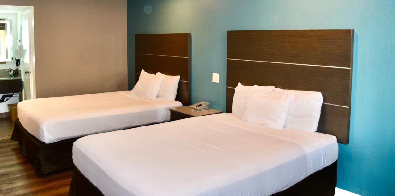 Hotel Milagro ชูลาวิสต้า ภายนอก รูปภาพ